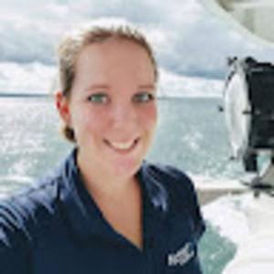 Meet your Posher, Monica